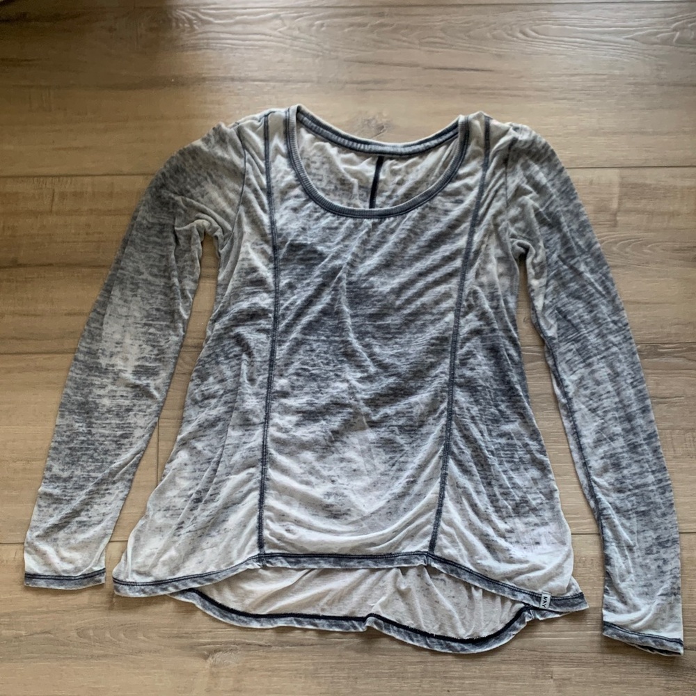Marc New York Gray Long Sleeve Women's Tee